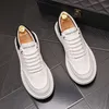 Italiaanse stijl jurk trouwschoenen mode plat ademende witte gevulkaniseerde casual sneakers lichtgewicht ronde teen dikke bodem zakelijk rijtjes j103