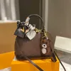 5A Luxurys Designer tote bag Alma Women Shoulder Bags Messenger Bag Leather Handbag Wallet Purses Crossbody Totes with Lock Key