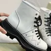 Kadınlar Yeni Martin Boots Kış Boş Zamanlı Moda Konforlu ve Çok Yönlü Çin ve Koreli Yüksek Deri Ayakkabılar