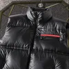 Gilets Designer p Accueil Étiquette Rouge Lettres Premium Col Montant Sans Manches Blanc Canard Doudoune Étiquettes Complètes Top Qualité Usine 70k1