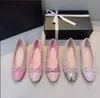 Bale Flats Ayakkabılar Elbise Ayakkabı Mevsimsel Kadife Gündelik Yaz Plajı Yarım Moda Kadın Loafers Tasarımcıları Lüks Top Quilty Boyut 35-42