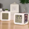 Horloges de table de bureau Réveil pour enfants Chocolat Labrador Chiot en voiture numérique avec fonction thermomètre 7 couleurs veilleuse pour Bdesybag Amrgb