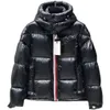 Mens Down Parkas Mens Designer Kurtki zimowe damskie parkas man płaszcz mody mody dmucha skórzane wiatry z kapturem grube ciepłe płaszcze wierzchnie wyprzedzają rmok