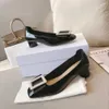 Pearl Buckle Decorative Crude Middle Heel Dress Shoes Patent Leather Women's Square Toe Spool Pumps Luxury Designers Evening Slingback Shoe