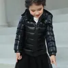 Baby Designer Ubranie w dół płaszcz mody z kapturem z kapturem z kapturem kurtka gęsi dla dzieci odzież nowa zimowa klasyczna klasyczna dziewczęta dla dzieci krótkie wszechstronne