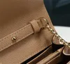 Borsa a tracolla donna alta qualità 5A Portafoglio a catena in pelle goffrata Grain de poudre con hardware smaltato e 20 scatti di carte