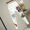 Damesjeans vrouwen witte magere denim broek cartoon graffiti print uitgerekte herfst slank body potlood dames y77 220908