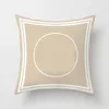 Oreiller décoratif imprimé de marque avec coussin de créateur de base Coussin de mode Sofa Oreiller décoration Cushions 5572658