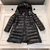 Mommy And Me Matching Down Coat Fashion Winter Kids Designer Clothes Long Styles Warm Outwear Long Sleeve Hooded Jacket Girls Clothing