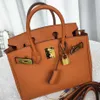 Platinum Hand Hands 2022 New European and American Fashion Trend Classic Lychee Pattern Leather Women's One Counter Messenger