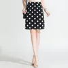 スカートの女性ファッションハイウエストボディコンショートスカート2022夏の女性エレガントスリムカジュアルワークペンシル