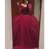 Lässige Kleider, luxuriöses Ballkleid, Quinceanera, Burgunderrot, schulterfrei, lange Ärmel, Spitzenapplikationen, Perlen, Tüll, bauschig, Übergröße, Abschlussballkleid