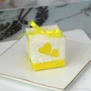 Brocada de presente Love Heart Laser Cut Cutolol Cades Caixas de Candy Party Favor Gifts Bags Supplies de aniversário com fita