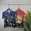 남자 티셔츠 남자 티셔츠 둥근 목 목걸이 자수 및 인쇄 된 폴라 스타일의 여름 마모 거리 순수면 W24