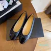 High quality fashion casual shoes women's flat ballet shoes dress wedding party shoes round head leather bow slippers