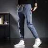 Jeans para hombres Pantalones de otoño de otoño