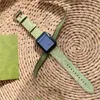 Designer Classic Green Smart Watch Strap Suftable Watch Band för IWatch7 1 2 3 Leather IWatch Bands6850010