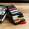 Chaussettes pour hommes 2022 mode hommes coton rayures colorées cadeau de noël classique chaud décontracté marée Harajuku drôle mignon coréen