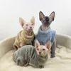 Costumi per gatti Abbigliamento per cani sfinga vestiti senza peli flanella calda in inverno a quattro zampe devon pet 220908