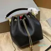 2022 catena Borse a tracolla con coulisse Borse a secchiello Borse a mano quadrate in pelle da donna Designer Messenger Designer Crossbody Borse da sera