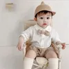 Ensembles de vêtements Beaux garçons été manches longues noeud papillon hauts chemises solides pantalons courts enfant en bas âge enfants bébé vêtements ensemble costumes formels 2 pièces 20220908 E3