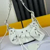 Half Moon Bag Effen Oksel Zakken Klinknagel Messenger Portemonnee Echt Leer Mode Zilveren Hardware Koeienhuid Axillaire Vrouwen Crossbody Portemonnee Hoge Q