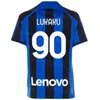 Мужской молодежный клуб 8 Gosens Soccer Jersey Set 95 Bastoni 5 Gagliardini 90 Lukaku 2 Dumfries 32 Dimarco 1 Handanovic Football Kits для спортивных фанатов 2022 2023 FC Guomi