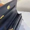 tasarımcı çantaları Flap Mini Simli Çantalar Kaliteli Koyun Derisi Mercan Düz Renk Crossbody Çanta Altın Ton Rutenyum Kaplama Metal Zincir Zamansız Dia