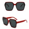 نظارة شمسية مصممة للرجال والنساء نظارات الشمس الفاخرة الكلاسيكية عتيقة الإطار العلامة التجارية الرجعية الأزياء المستقطبة للسيدات Sunglass 5 الألوان مع صندوق