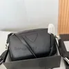 Tasarımcı Çanta Çanta Kova Omuz Çantaları Yüksek Kaliteli Kadın Debriyaj Para Çantası Moda Crossbody Classic çok renkli lüks siyah wh