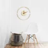 Väggklockor Creative Art Design Transparent Suspended Wall Clock Nordic Simple Original Wood Feeling All-Match Home Bedroom Living Room 220909