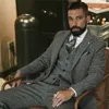 Мужские костюмы Blazers Grey Herringbone Мужской костюм твид британский стиль, сделанный мужским костюмом Slim Fit Свадебные костюмы для мужчин 3 штуки 220909