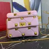 Duffel Bags Lady Sheepskin Leather Chain Bag Flap Messagner Handbag Quality Shoulder Purse Rivetretro Zipper Pocket Color quilting processM