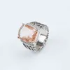 Designers de qualité Diamant Vintage Dames Hommes Haute Femmes Mode Classique Anneaux Bijoux Designer Bague pour Orange Morganite Zircon Anniversaire Cadeau 0KUP