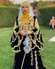 Abiti da cerimonia da ballo tradizionali albanesi del Kosovo 2023 Abito da sera in caftano con maniche lunghe musulmane in pizzo oro nero vestido De Fiesta