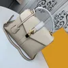 2022 Üstün Kaliteli Kadın Lüksler Çanta Çapraz Bag Kozmetik Tasarımcıları Zarif Omuz Çantaları Debriyajlar Messenger