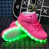 Scarpe da ginnastica Taglia 2546 Scarpe a LED per bambini Pantofole a led per bambini Adulti Feminino tenis Ragazzi Ragazze Sneakers luminose con luci incandescenti 220909