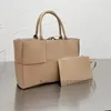 Tissé fourre-tout sac à provisions 2ps sac à main en cuir véritable grande capacité poche couleur unie qualité supérieure femmes mode sacs à bandoulière 2022 qual