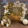 30x30 cm Adesivi a parete 3D Crystal Pneumatic Pavone 3D Pannello a parete 3D Mirror Muro Vernice per matrimoni Decor Birthing Party Brand X04592426