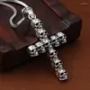 Colares pendentes Moda Man 925 Sterling Silver Christian Cross Metal Jóias Religiosas Esqueleto de Personalidade Jóias