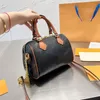 أزياء حقائب الكتف Crossbody النساء حقائب اليد الفاخرة مصمم حقائب اليد الكلاسيكية حزام جلد حقيبة يد بالجملة محافظ محفظة عبر الجسم مخلب وسادة حقائب اليد