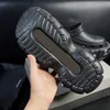 2022 Slippers Hardcrocs Toe Round Sandale en caoutchouc Designer Luxury Femmes Plateforme Sandales Punk Splippers Planchers Pish Pool Chaussures