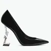 Mode lyxiga damer sandaler superhög klackar franska damer pekade tå klänningformad häl bokstavsdesigner läder