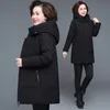 Women's Down Parkas Winter Coat Middle-Aged Mother Cotton Padded Jacket L￥ng huva Parka plus storlek 6xl Kvinnlig vindt￤t l￶s varmt utkl￤der 220909