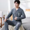 Vêtements de nuit pour hommes Hommes Coton Pijama 2 pièces Ensemble Lounge Grande Taille 6XL Pyjamas Stripe Manches Longues Bedgown Home Vêtements Homme Pyjamas