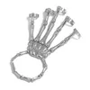 Halloween-Schädel-Skelett-Charm-Armbänder mit Ring, Gothic-Schädel-Finger-Metallarmbänder, Punk-Skelett-Hand-Armreif für Damen und Herren