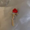 Broschen Elegante Rose Blume Brosche Pins Strass Kristall Für Frauen Braut Kleid Mantel Zubehör Modeschmuck 2022 Trend