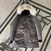 Piumino da uomo Parka invernale Piumino per uomo Pelliccia di lupo grande con cappuccio Parka lungo Moda addensare Capispalla casual caldo Piumini Abbigliamento donna 220909