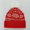 Üreticiler Sonbahar veya Kış Noel Serisi Kar Tanesi Elk Örme Şapka Kadın Avrupa ve Amerikan Akrilik Yün Top Yün Şapkaları