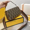 Designer -Taschen Tasche Unterarm Messenger Bags Frauen Geldbörse Brieftaschen Mode Stickbuch